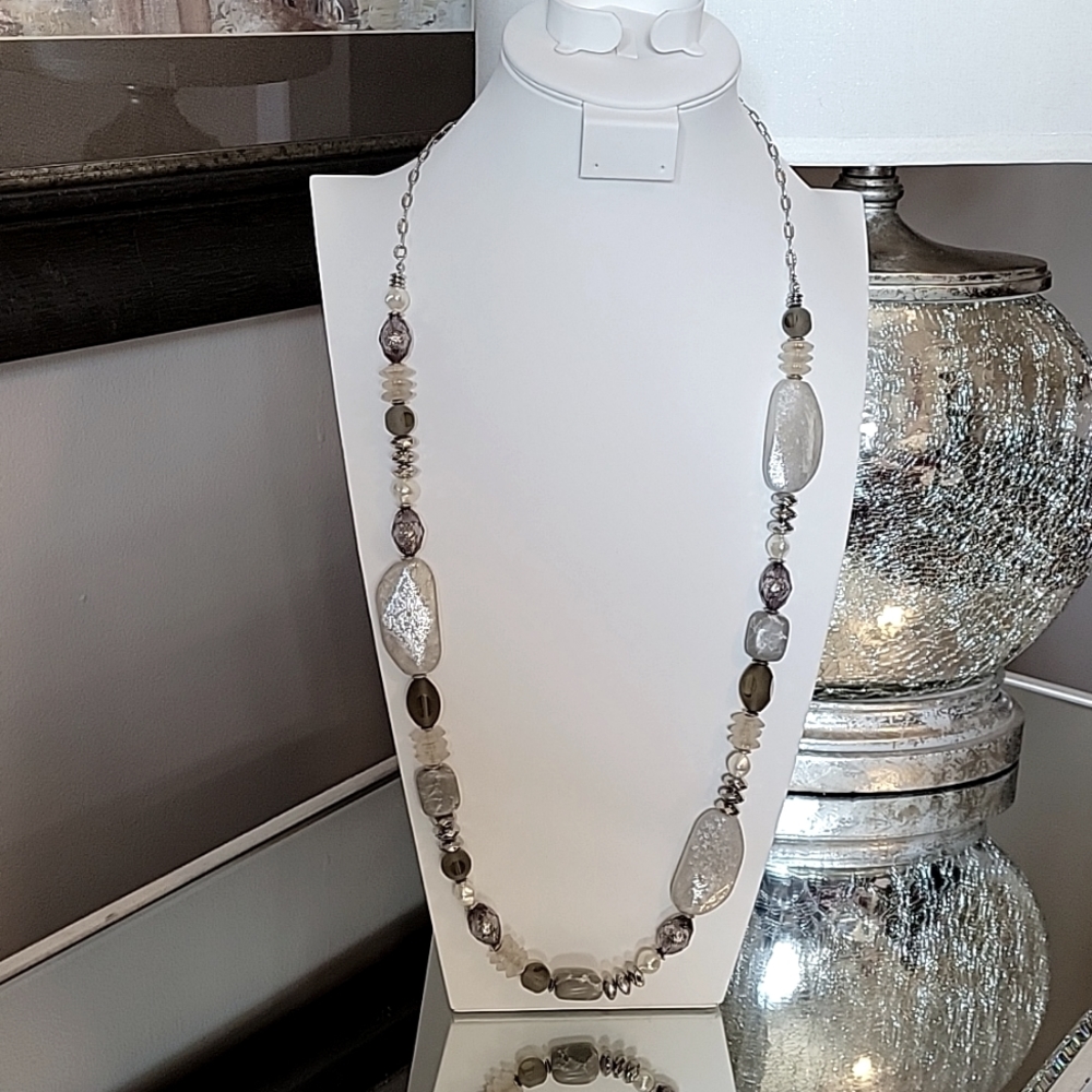 Chico's NWOT Single-Strand Silvertone  Necklace